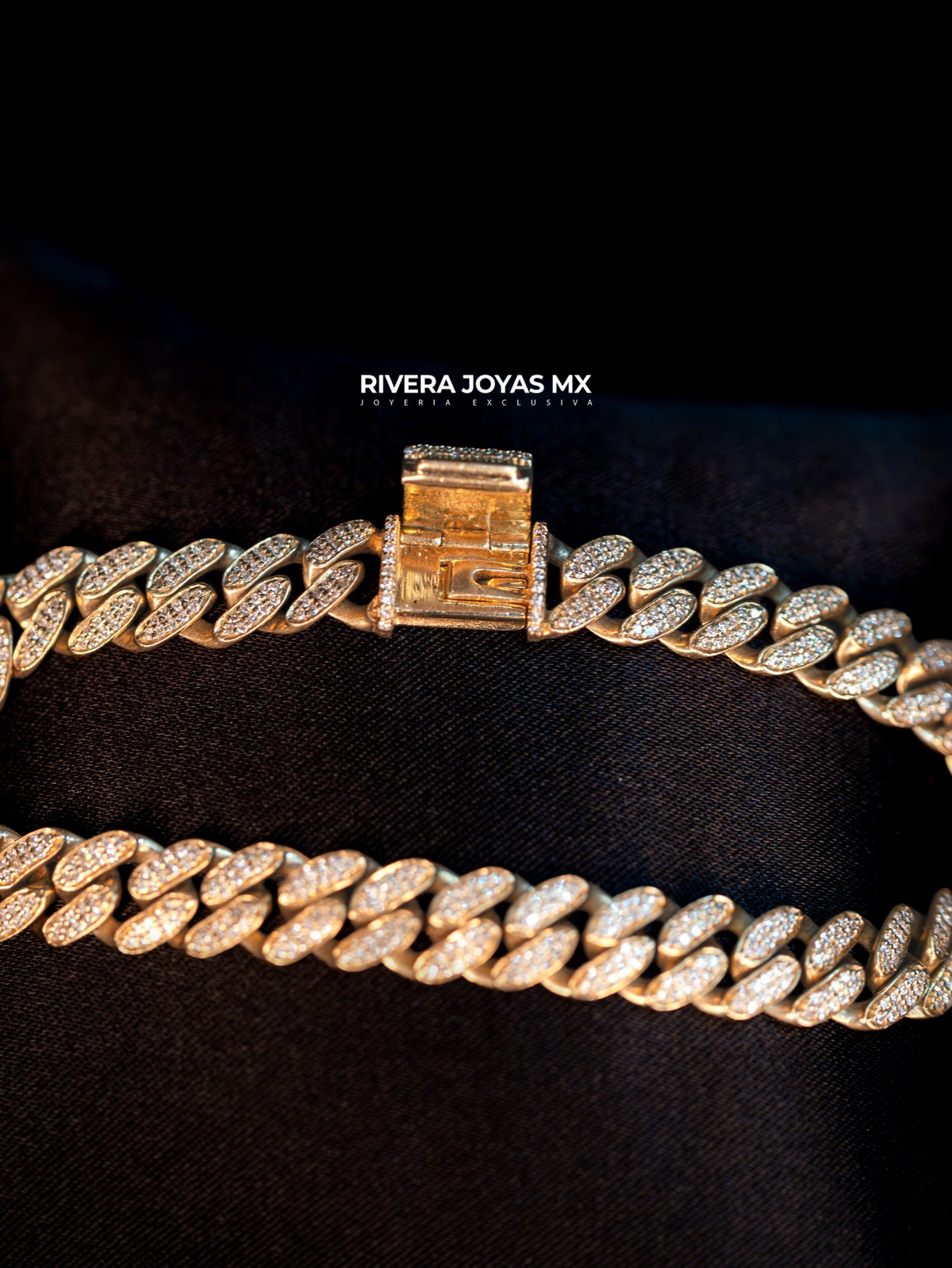 Pulso Cubano con Diamantes Naturales en Oro 14K