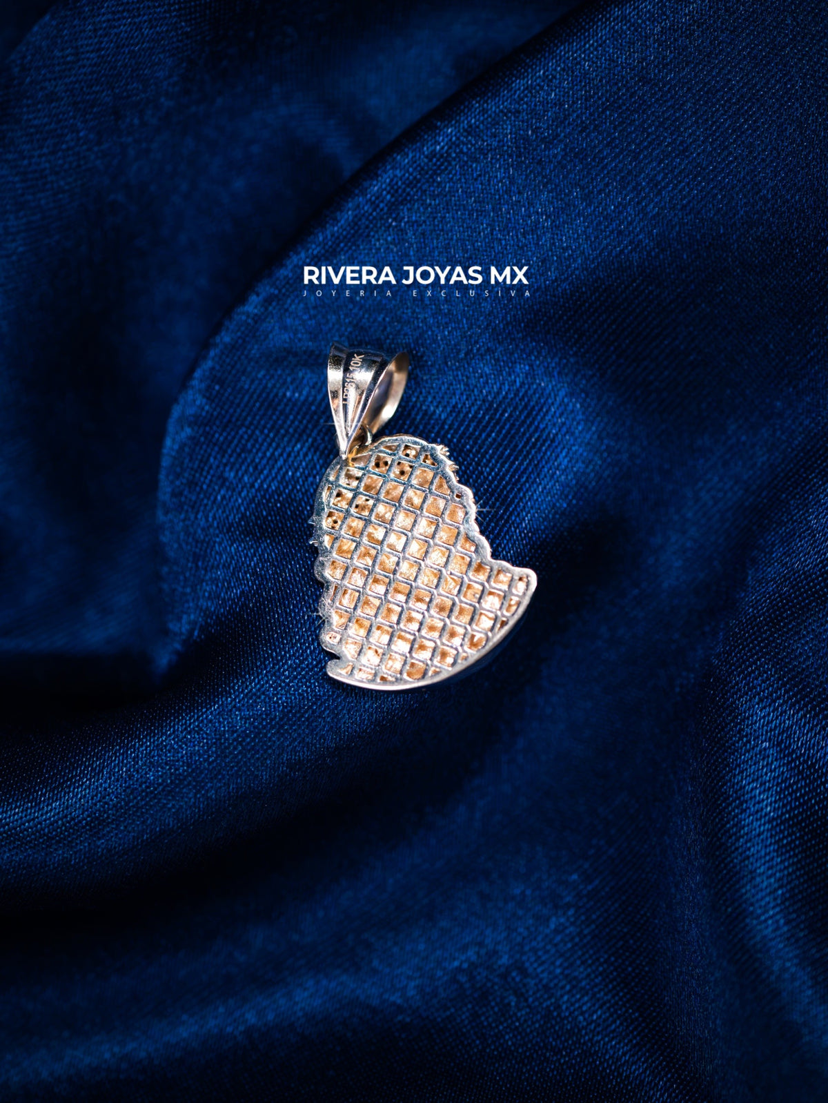 Dije divino rostro pequeño con Zirconias suizas 10k