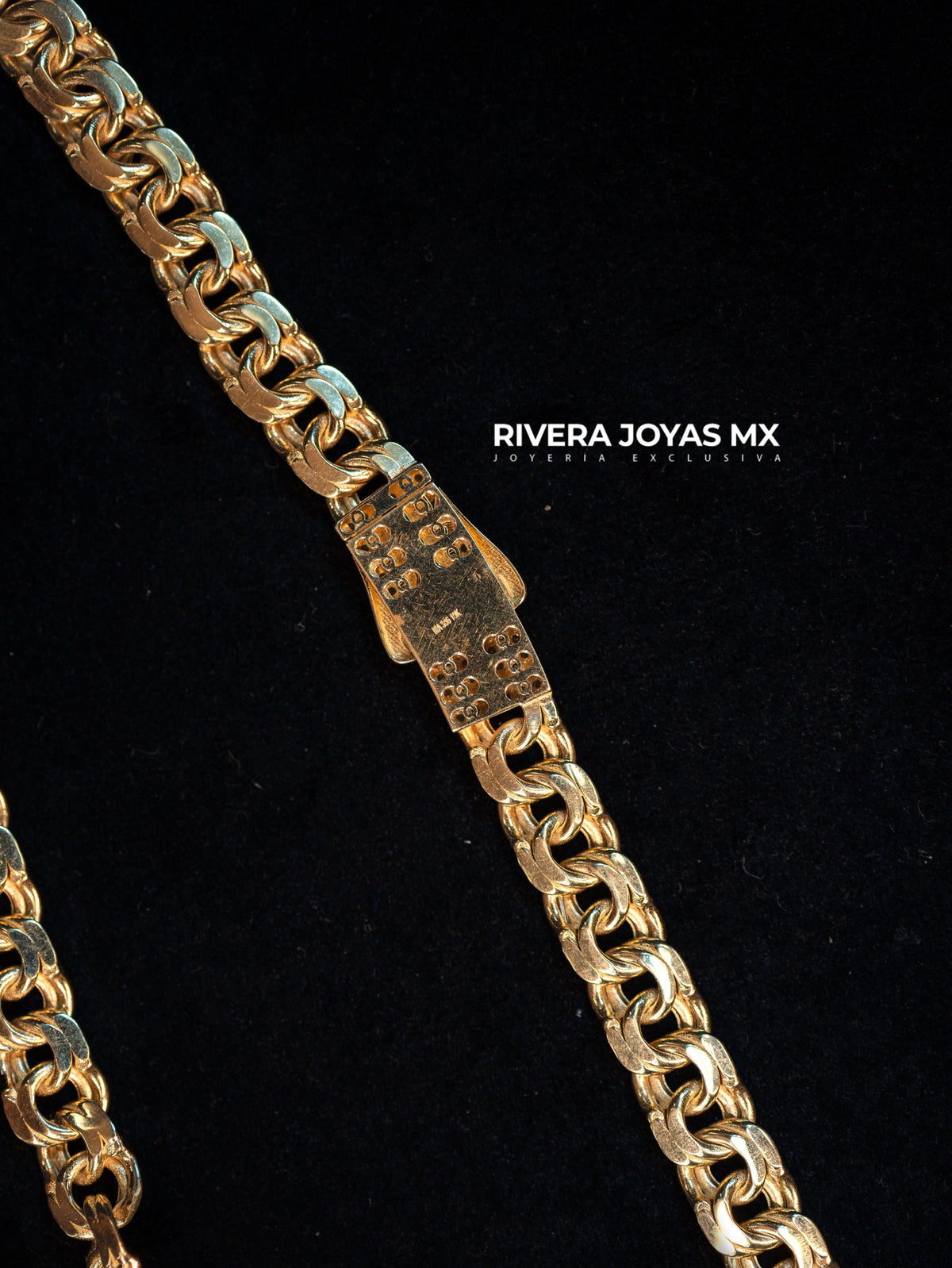 Cadena Tejido Chino 8 mm con Broche Pavé en Oro 10K