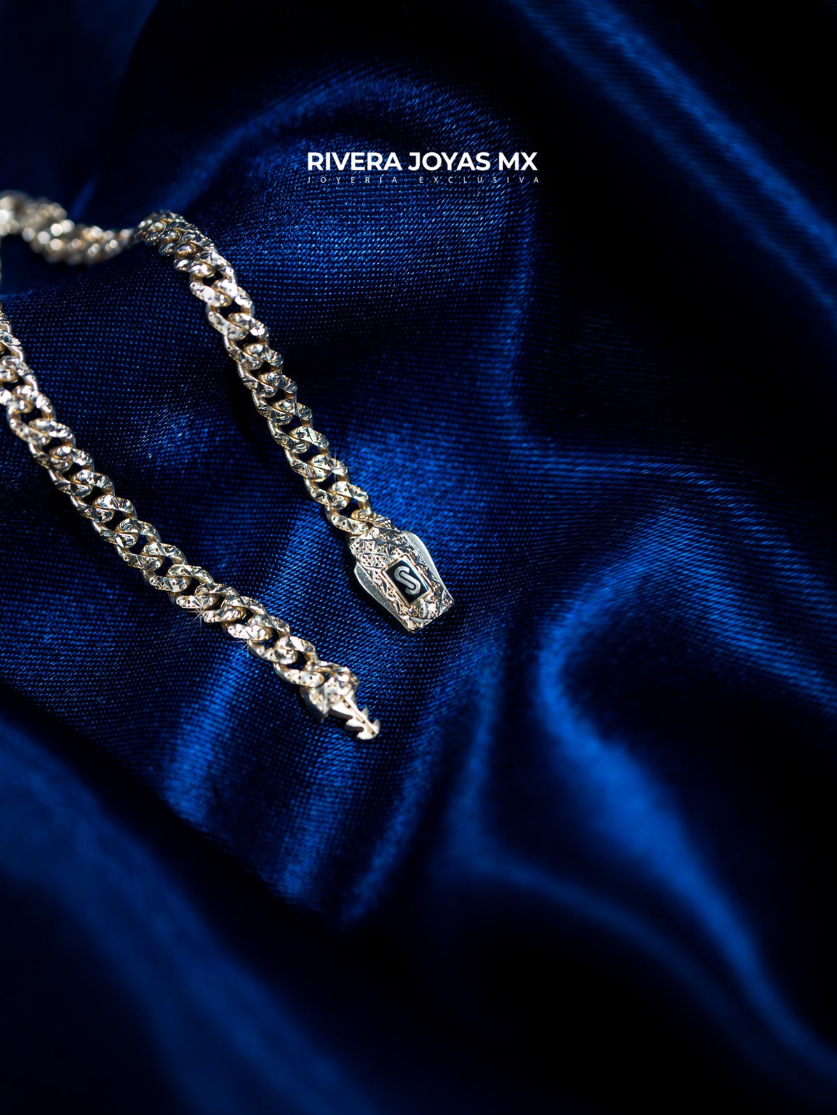 Pulso Mónaco diamantado 14k