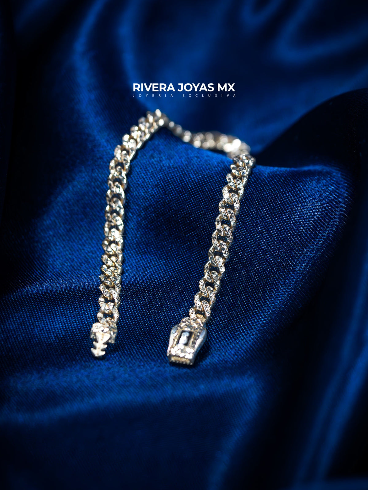 Pulso Mónaco diamantado 14k
