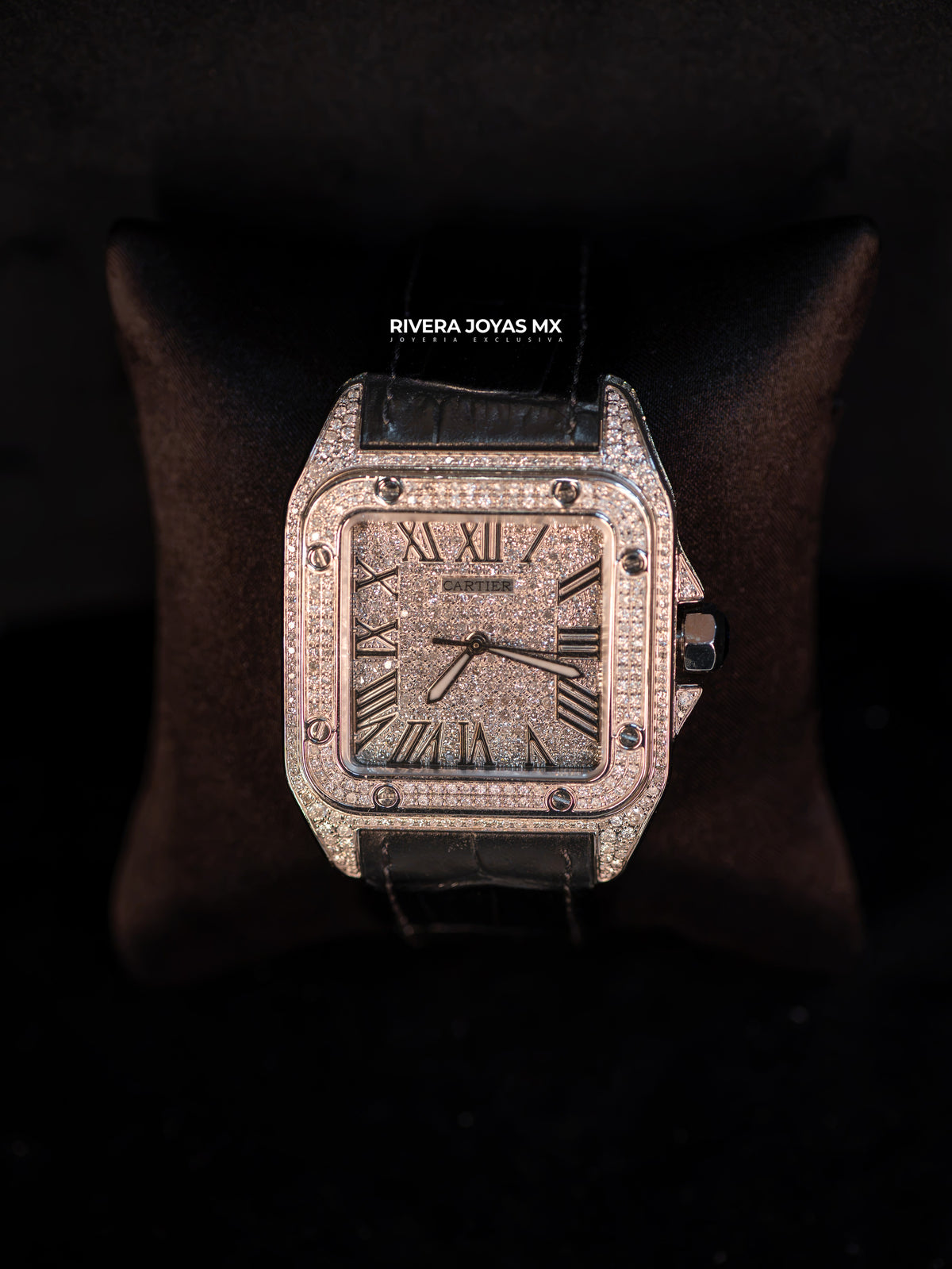 Reloj Cartier Santos XL correa negra full Iced 2026