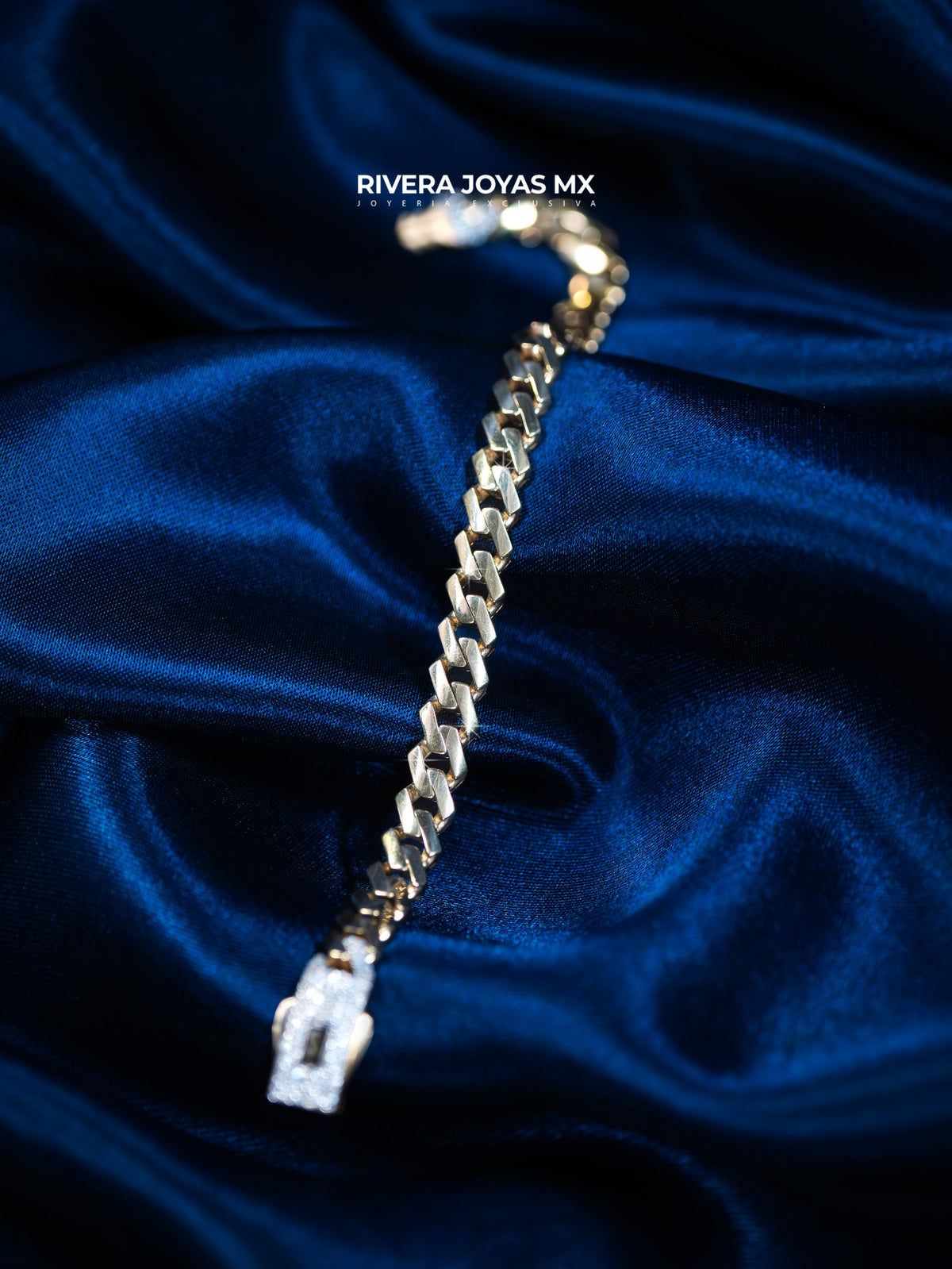 Pulso tejido Edge liso con broche Swarovski blanco | Mónaco Chain 10k