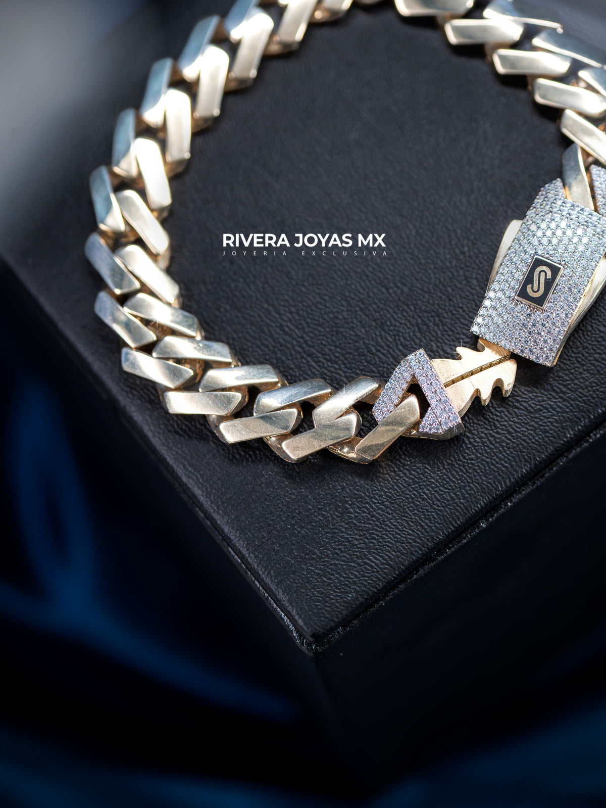 Pulso tejido Edge liso con broche Swarovski blanco | Mónaco Chain 10k