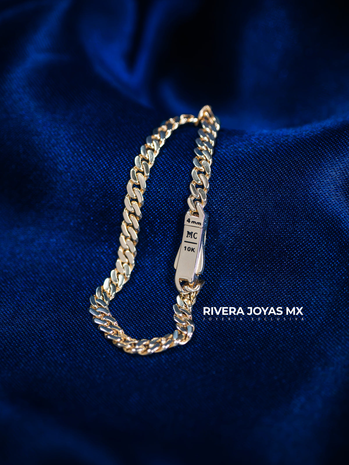 Pulso tejido Classic con broche Swarovski blanco redondo 4 mm