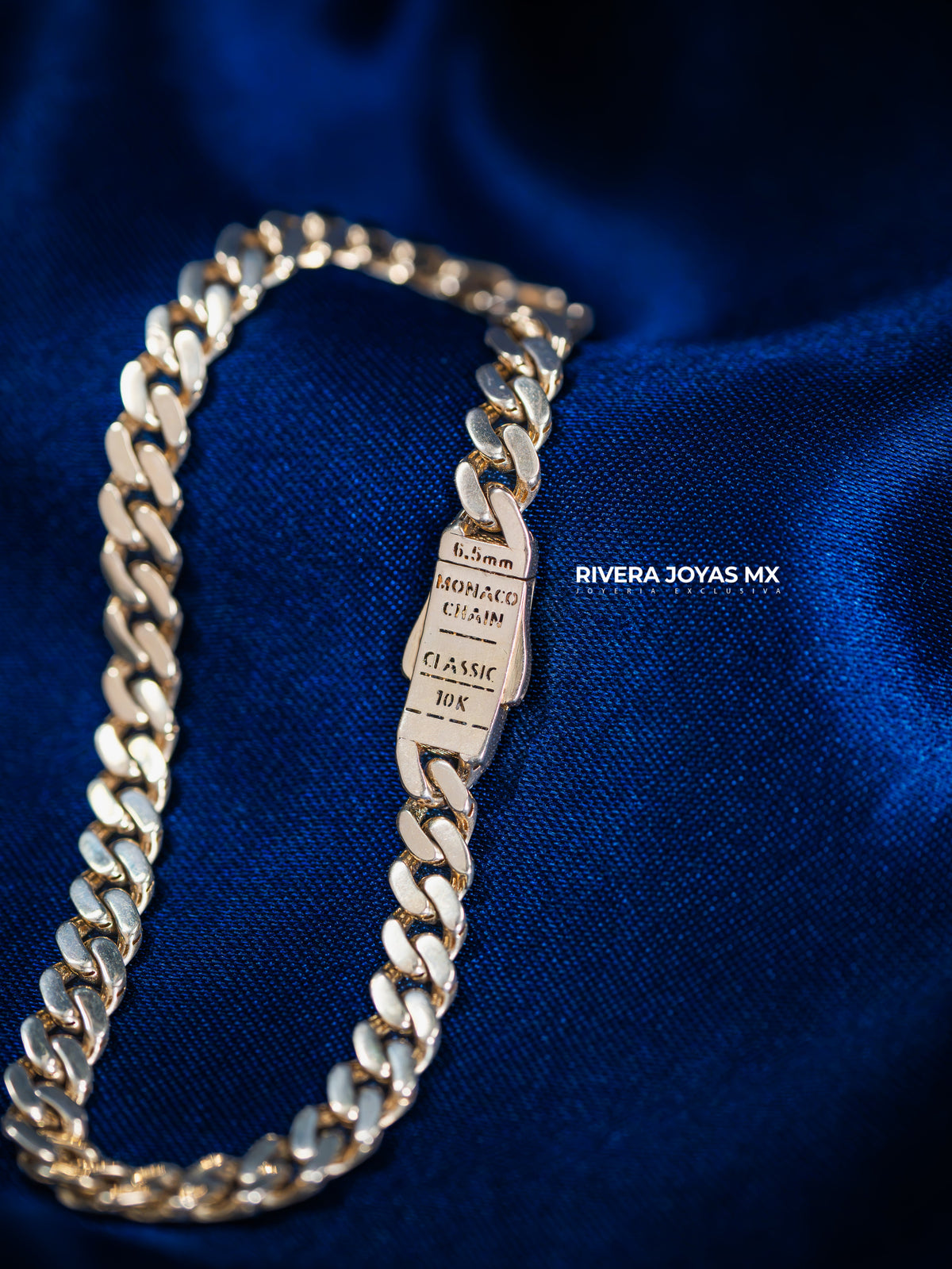 Pulso tejido Classic 8 mm con broche Swarovski blanco redondo